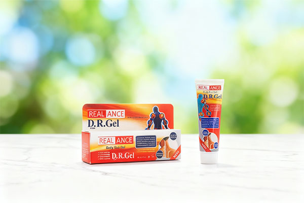 ژل ریلنس آر ژل دایان فارما 100 میلی لیتری روی سطح مرمر سفید