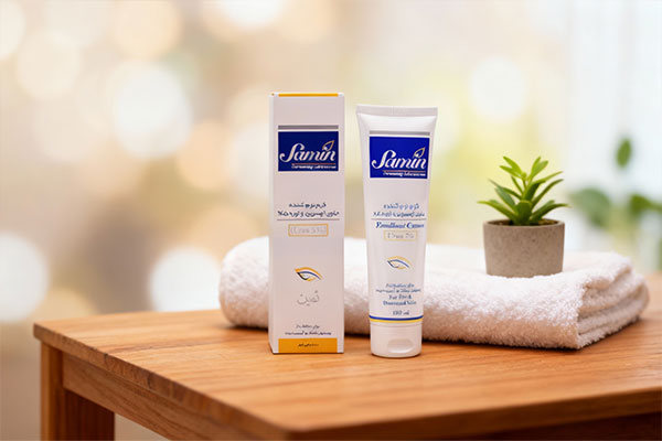 کرم ثمین 5 درصد در کنار عناصر طبیعی مراقبت از پوست