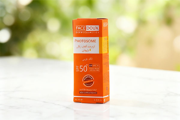 کرم ضد آفتاب SPF50 فوتوزوم فیس دوکس مناسب پوست چرب
