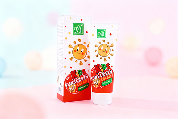 کرم ضد آفتاب کودکان SPF50 مای با بافت سبک