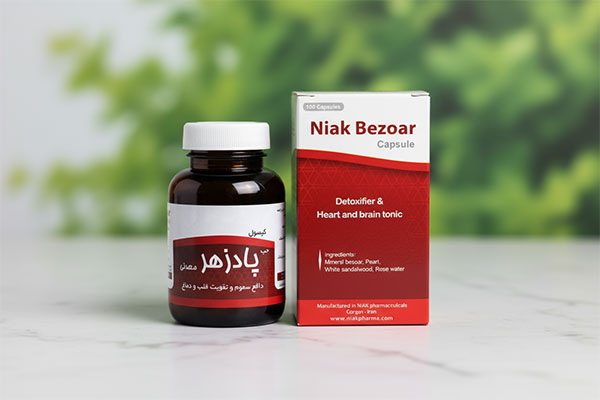 کپسول پادزهر معدنی نیاک روی سطح مرمر سفید