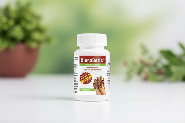 کپسول سینابتیک و کرومیوم سمانیک روی سطح سفید