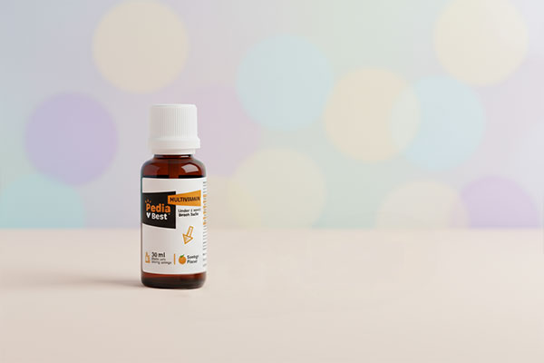 نحوه استفاده از قطره مولتی ویتامین پدیابست با سرنگ مدرج