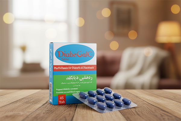 قرص دیابگلد شهاب درمان روی میز چوبی