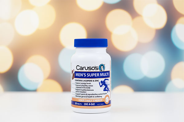 تصویر قرص منز سوپر مولتی کاروسوس نچرال هلث روی سطح سفید