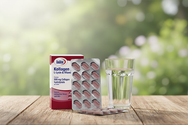 قرص کلاژن پلاس یوروویتال کنار لیوان آب