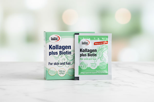 ساشه کلاژن پلاس بیوتین یوروویتال روی سطح سفید