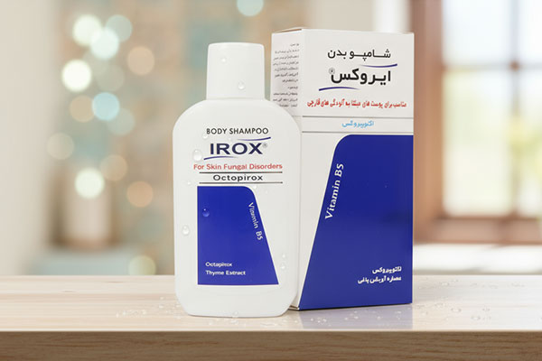 شامپو بدن ضد قارچ اکتوپیروکس ایروکس روی قفسه حمام