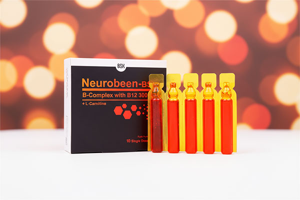 ویال نوروبیون 3000 بی اس کی روی سطح سفید