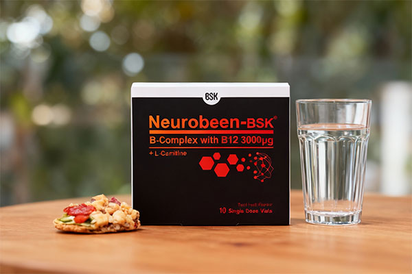 ویال نوروبیون 3000 BSK کنار آب و میان‌وعده سالم