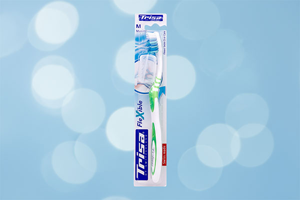 مسواک فلکسیبل متوسط تریزا با درپوش محافظ