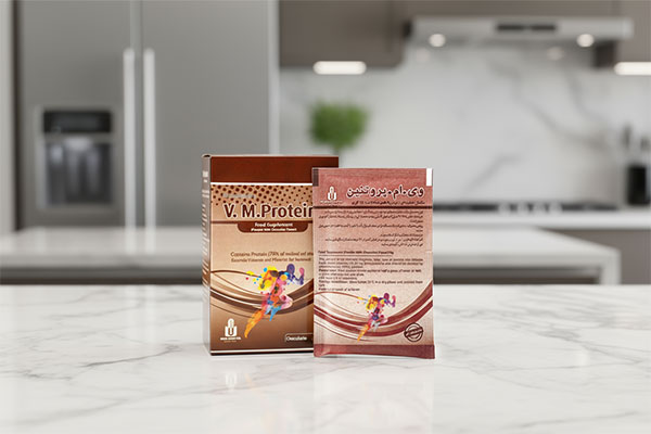 ساشه وی ام پروتئین ایران دارو روی میز آشپزخانه