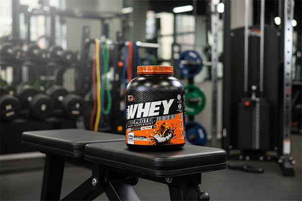 پودر پروتئین وی ایزوله تی جی ای ماسل در محیط ورزشی