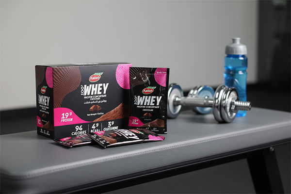 ساشه پروتئین وی کاله در محیط ورزشی