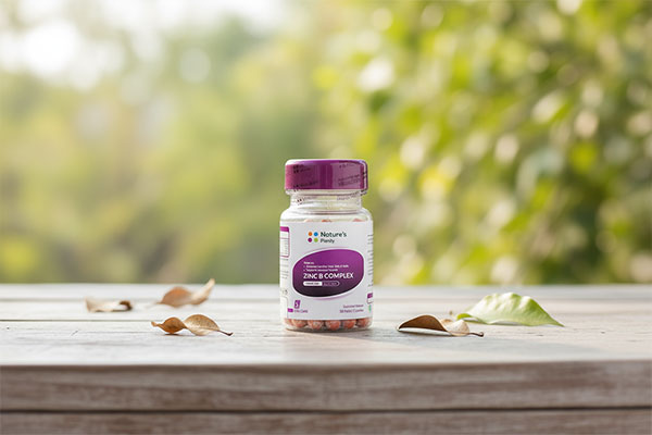 کپسول زینک پلاس ب کمپلکس نیچرز برای سلامت پوست و مو