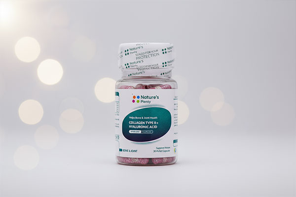 نمای نزدیک کپسول کلاژن و هیالورونیک اسید نیچرز پلنتی