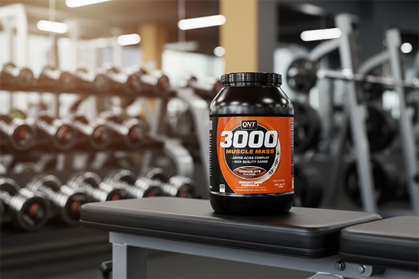 پودر گینر ماسل مس 3000 کیو ان تی 3 کیلویی در محیط ورزشی