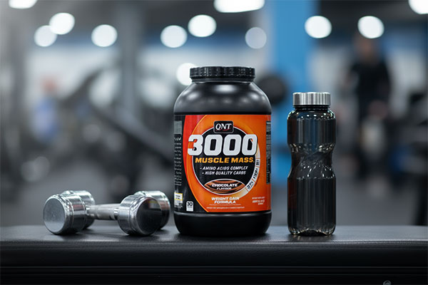 پودر گینر ماسل مس 3000 کیو ان تی 4500 گرمی در محیط باشگاه