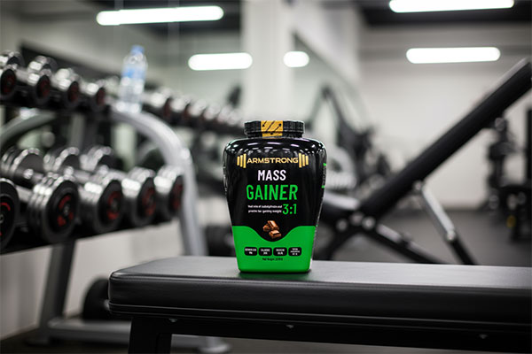 پودر مس گینر آرمسترانگ 2270 گرمی در محیط ورزشی