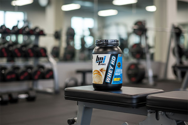 پودر کراتین آیرون مکس در محیط ورزشی