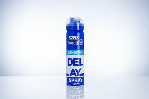 اسپری تاخیری حساس کدکس روی سطح سفید