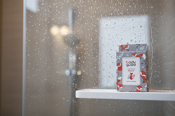 ژل لوبریکانت سیلیکونی بادیگارد در محیط حمام