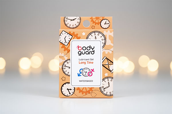 ساشه ژل تأخیری بادیگارد Long Time روی سطح سفید