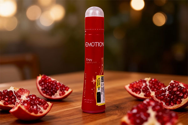 ژل ایموشن قرمز همراه با تکههای انار