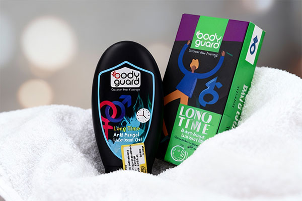 نمای نزدیک ژل لوبریکانت تاخیری بادیگارد