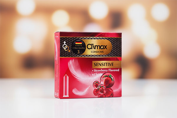 کاندوم ساده سنسیتیو کلایمکس 3 عددی با بستهبندی جذاب