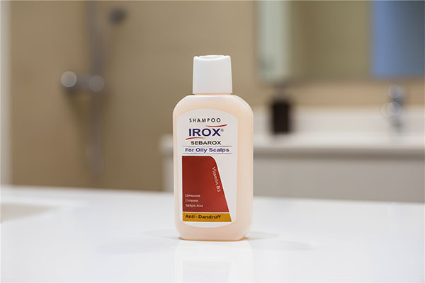 شامپو ضد شوره چرب سباروکس ایروکس برای موهای چرب