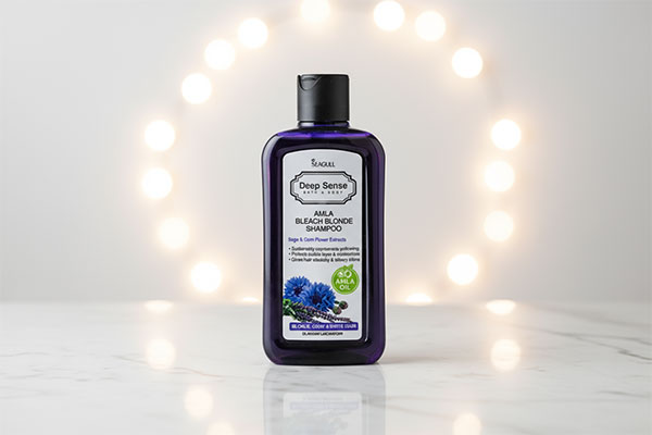 شامپو ضد زردی دیپ سنس روی سطح مرمر سفید