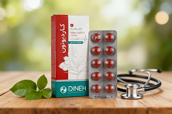 قرص کاردیوتون دینه با گوشی پزشکی و برگ‌های سبز