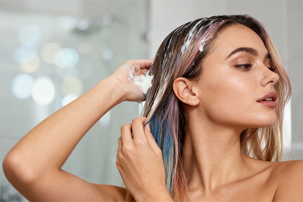 استفاده از نرم کننده اسکالپیا برای موی رنگ شده بانوان