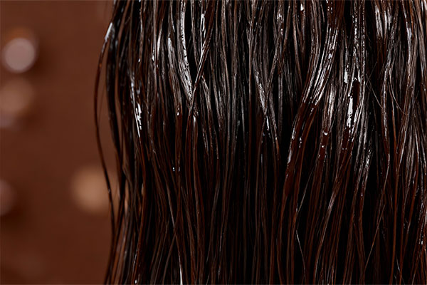 موهای درخشان با لوسیون مو بستنی شکلاتی بیول