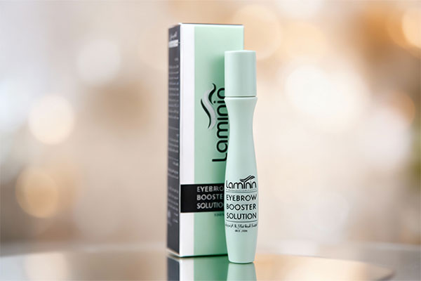 کاربرد محلول تقویت ابرو لامینین روی ابروها