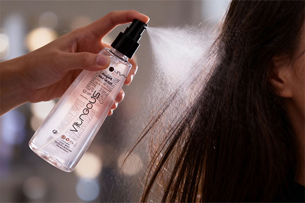 نحوه استفاده از سرم تثبیت کننده رنگ مو رجینا ویتروس