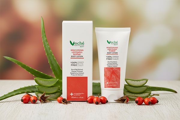 لوسیون مرطوب کننده بدن رزهیپ وچه با ترکیبات طبیعی