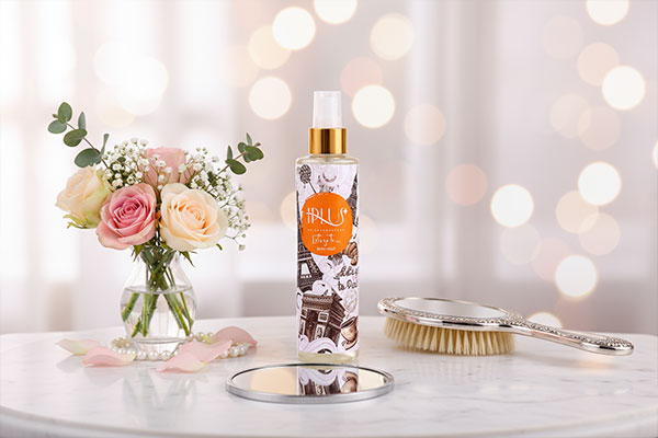 بادی اسپلش لتس گو تو پاریس آی پلاس روی میز آرایش