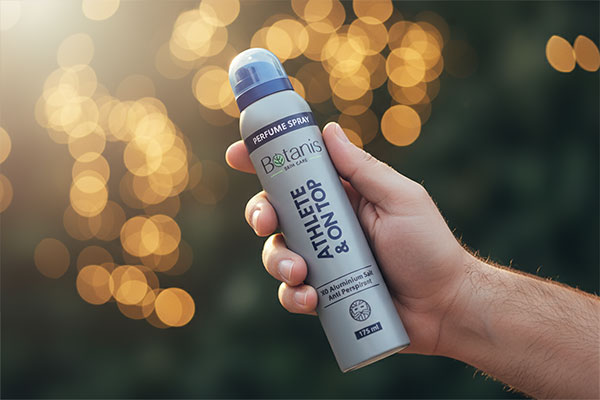 استفاده از اسپری پاور بوتانیس برای خوشبو شدن بدن