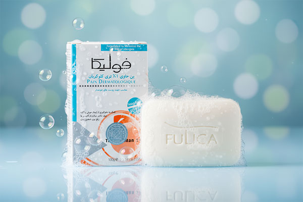 پن تی سی سی فولیکا با حباب و قطرات آب