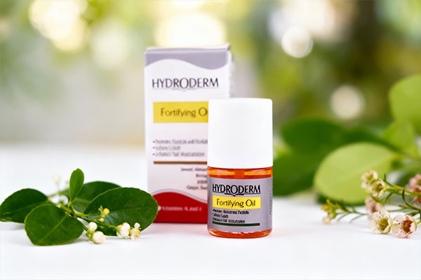 روغن تقویت ناخن هیدرودرم برای تقویت و مرطوبسازی ناخنها