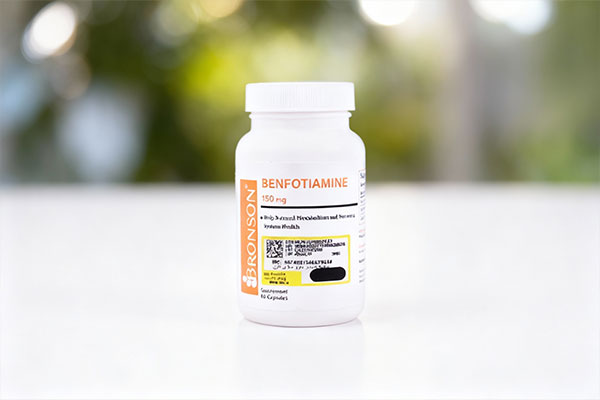 بسته‌بندی کپسول بنفوتیامین 150 برونسون 60 عددی
