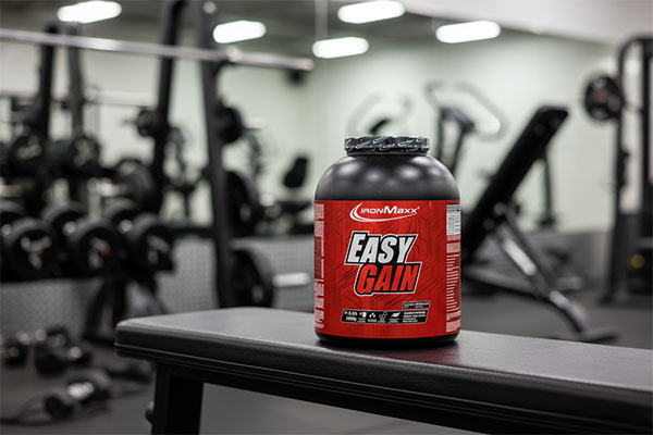 پودر ایزی گین آیرون مکس در محیط ورزشی