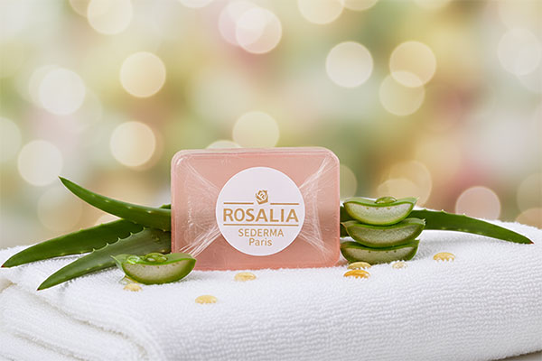 پن پوست خشک رزالیا رزاسنس برای پوست حساس