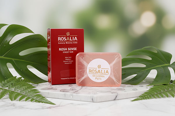 شوینده غیر صابونی پوست خشک و حساس رزالیا