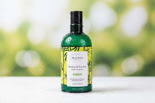 شامپو بدن مناسب پوست چرب دیپ سنس با قطرات آب