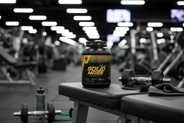 پودر سولید مس ترک نوتریشن 2000 گرمی در محیط ورزشی