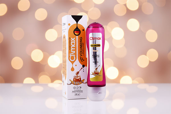 ژل حجم دهنده ال آرژنین و عسل کلایمکس روی سطح سفید