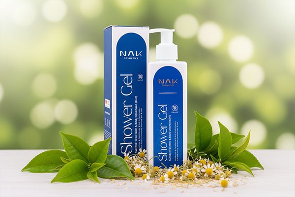 شاور ژل پوست و موی خشک ناک با مواد طبیعی